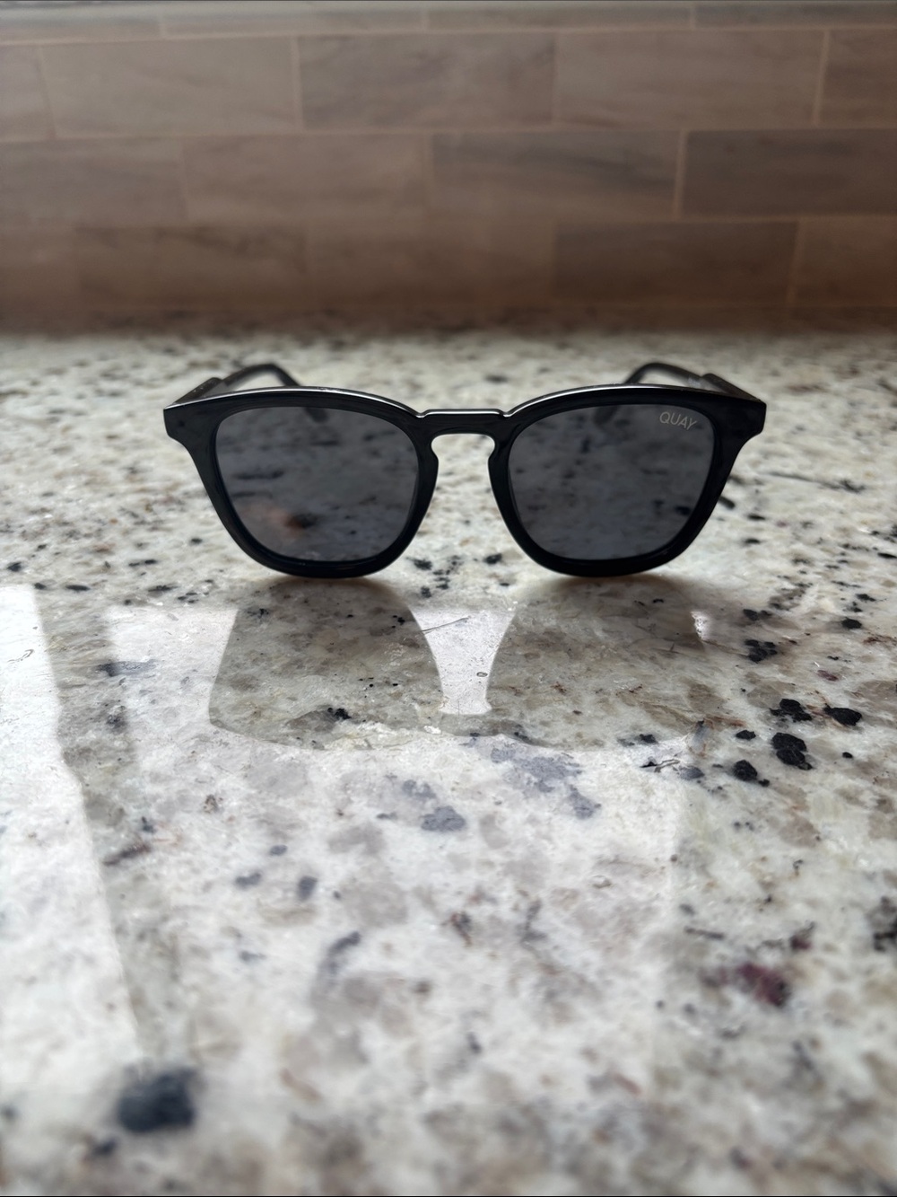 QUAY Jackpot Polarized Black Sunglasses Smoke Lenses